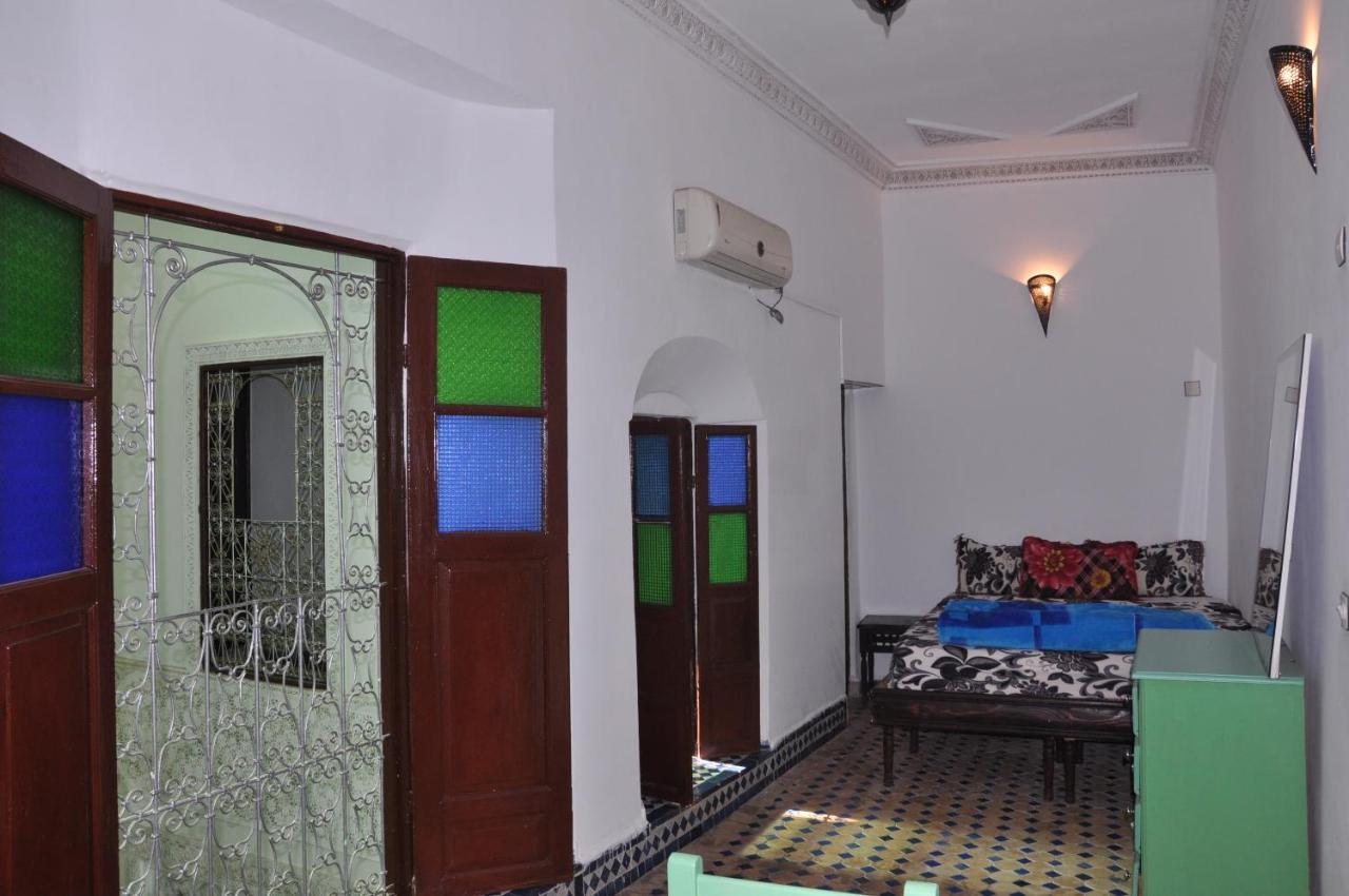 Maison D'Hotes Zohor Fez Quarto foto