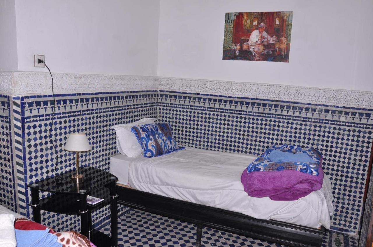 Maison D'Hotes Zohor Fez Quarto foto