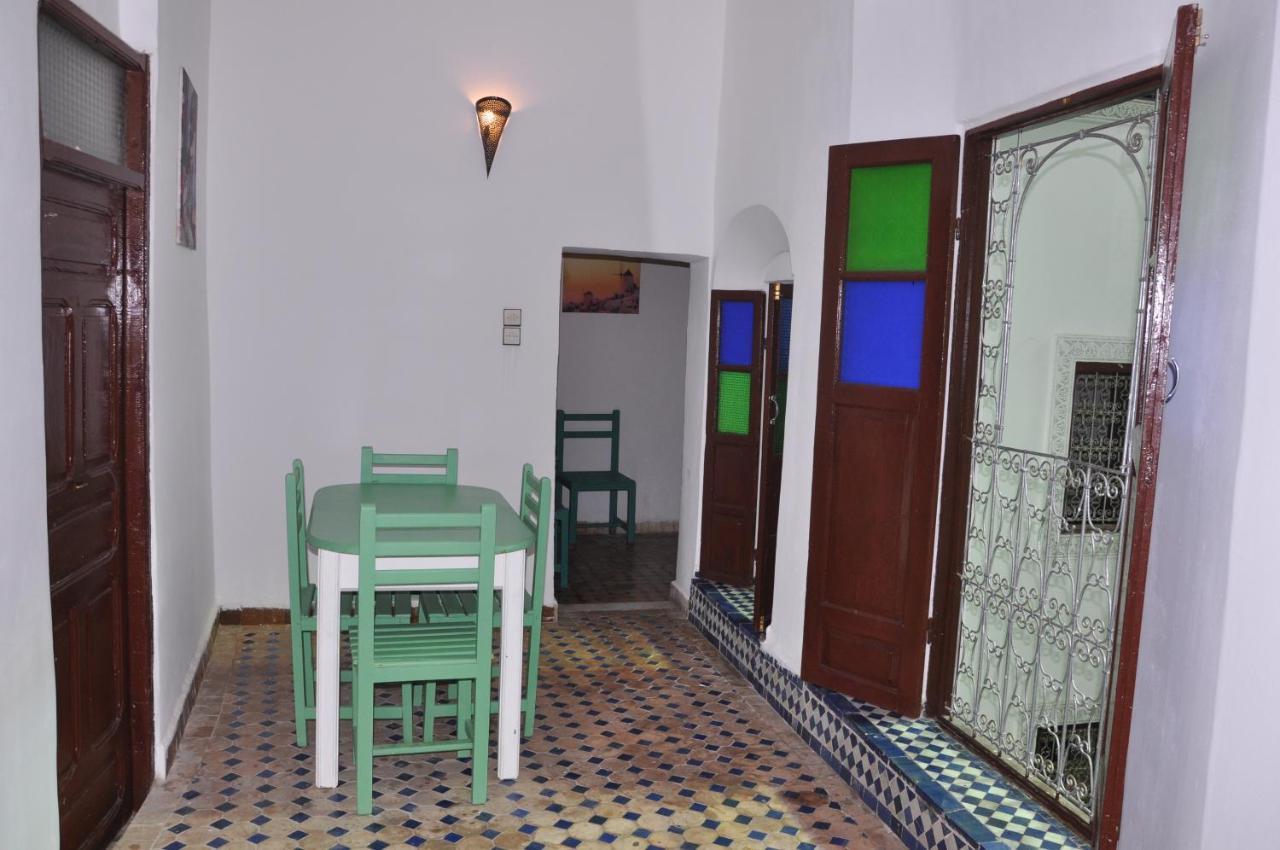 Maison D'Hotes Zohor Fez Quarto foto