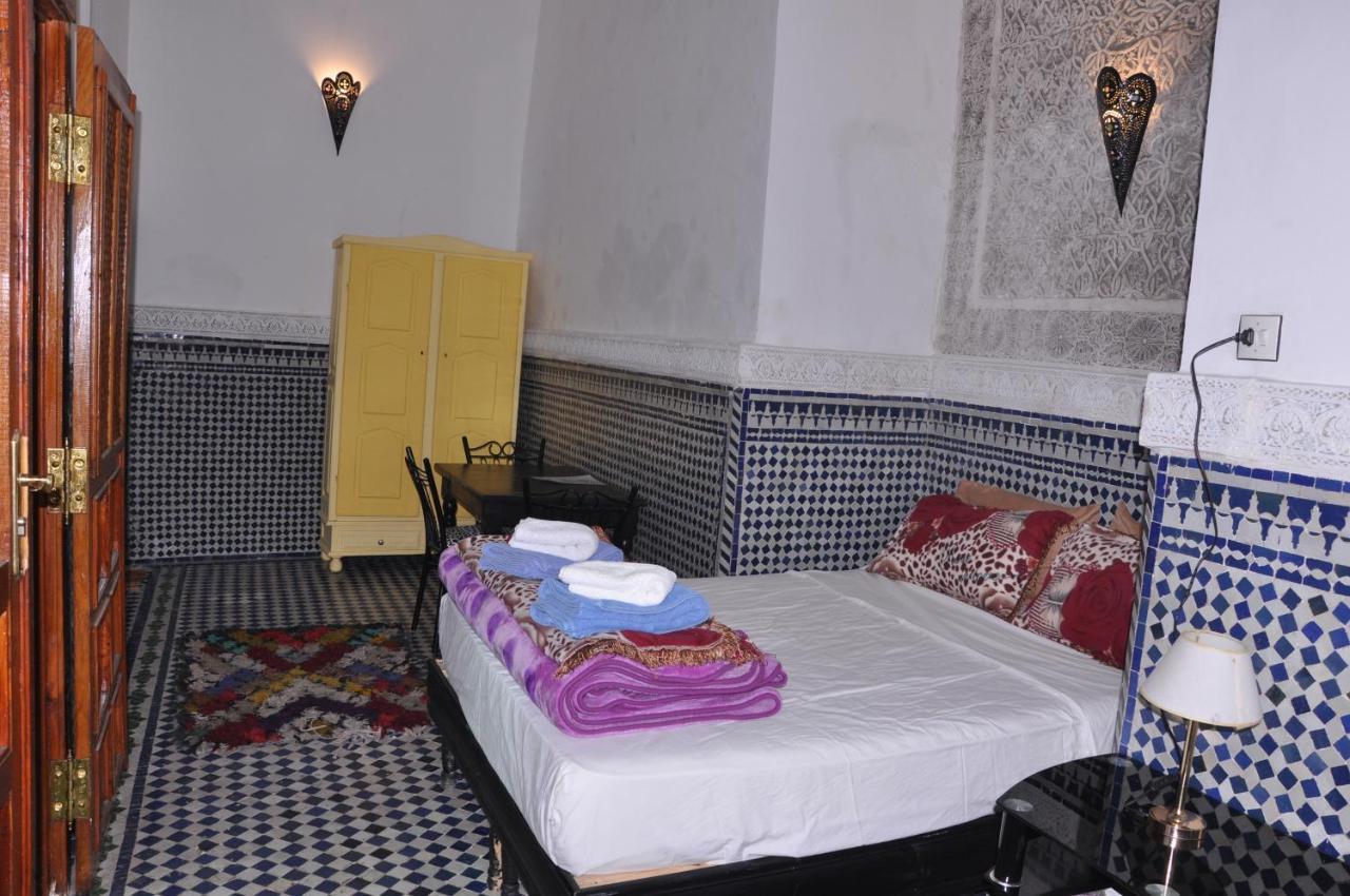 Maison D'Hotes Zohor Fez Quarto foto